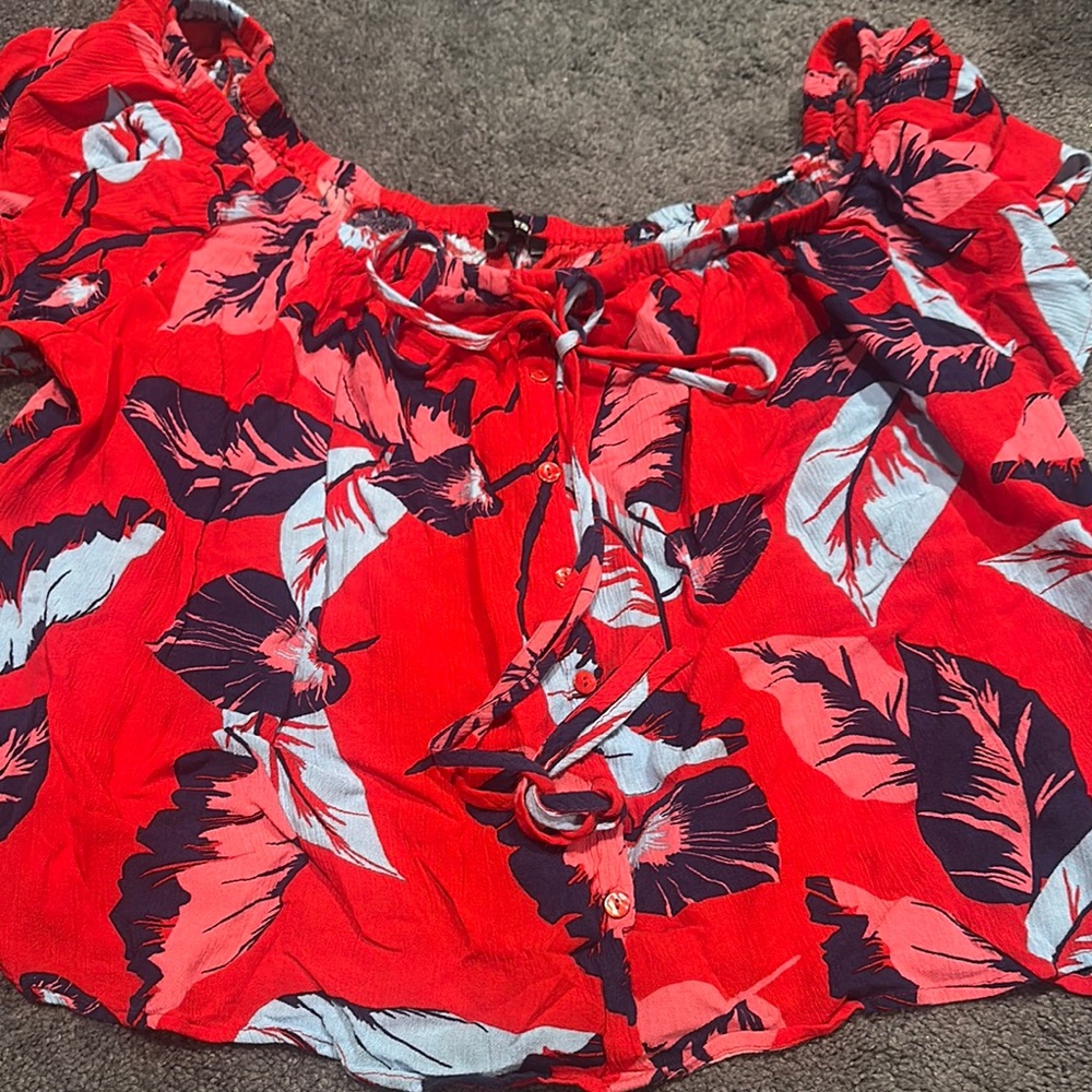 Express Women’s Floral Off-Shoulder Crop Red Top Size XL
